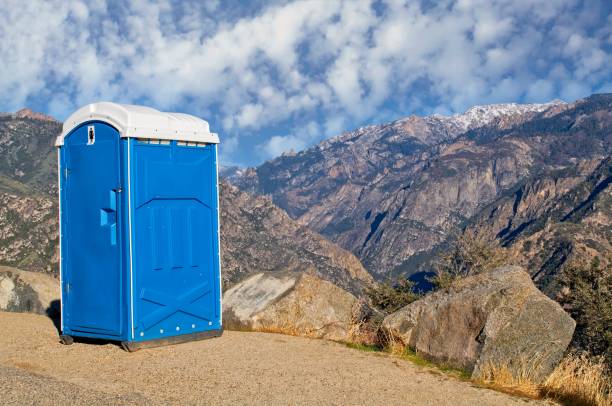 Portable Toilet Options We Offer in Rochester, IL